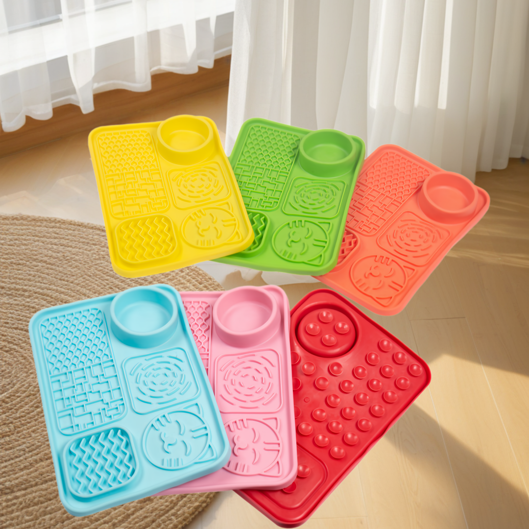 Pet Licking Mat, Cat and Dog F - Silicone Suction Bowl recensione e prezzo
